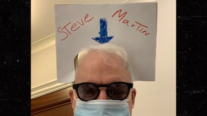 Steve Martin Finds a Way to Avoid Being Anonymous in Masked Pandemic