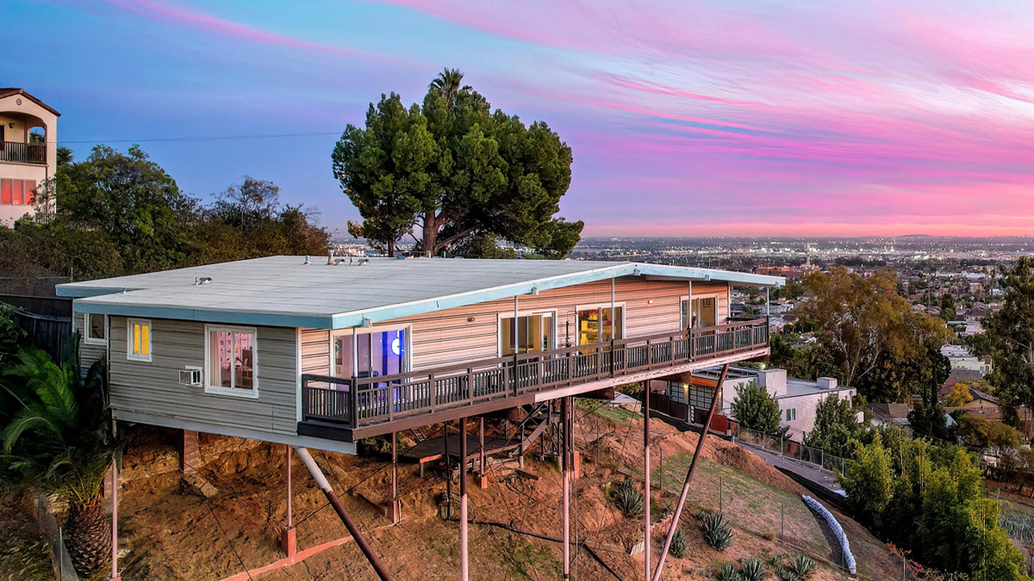 Casa de L.A. Stilt em ‘Heat’ é vendida por mais de US$ 1 milhão