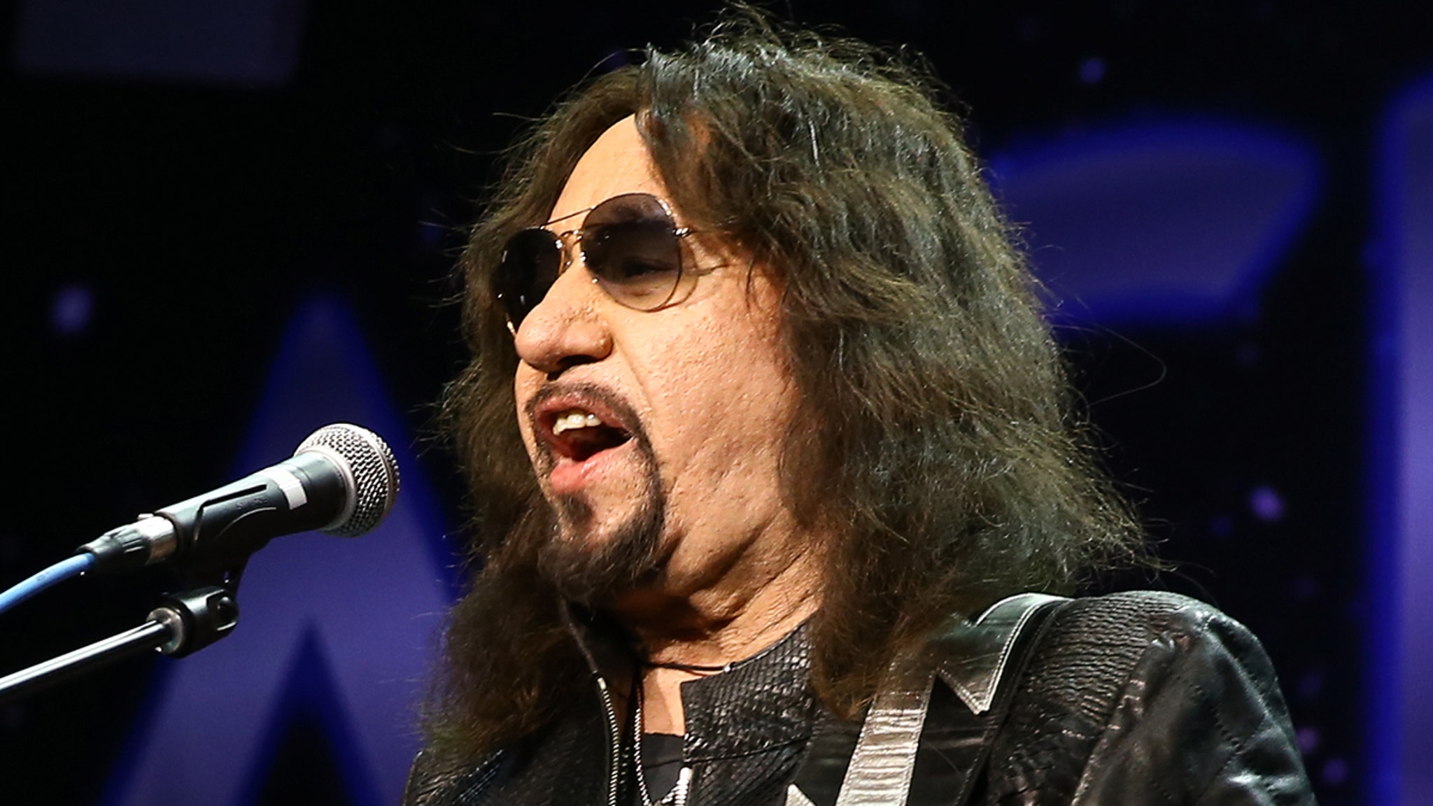 KISS Remembers Ace Frehley During First Concert Since His Passing KISS Remembers Ace Frehley During First Concert Since His Passing