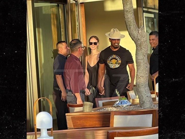 Jamie Foxx Goes Out On Intimate Date With Girlfriend Alyce Huckstepp in ...