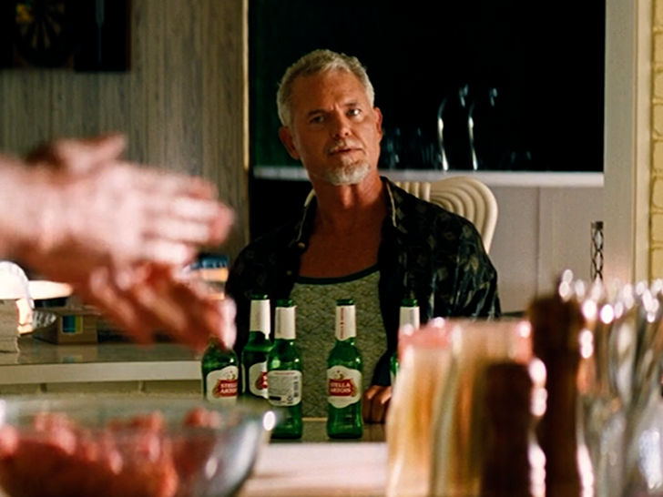 042026_eric_dane_kitchen_primary