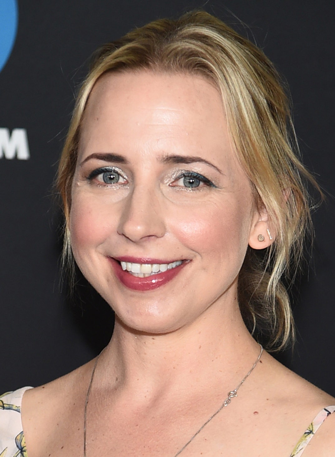 Lecy Goranson now!