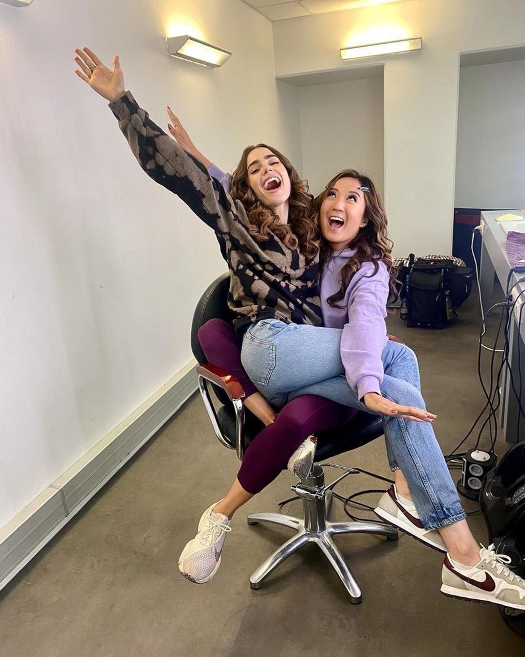 0816 Emily In Paris BTS 8