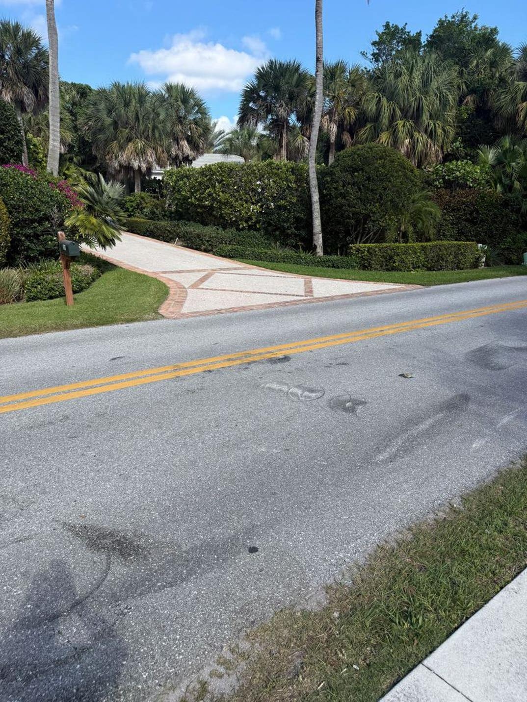 Tiger Woods Jupiter Florida DUI Crash Aftermath 2