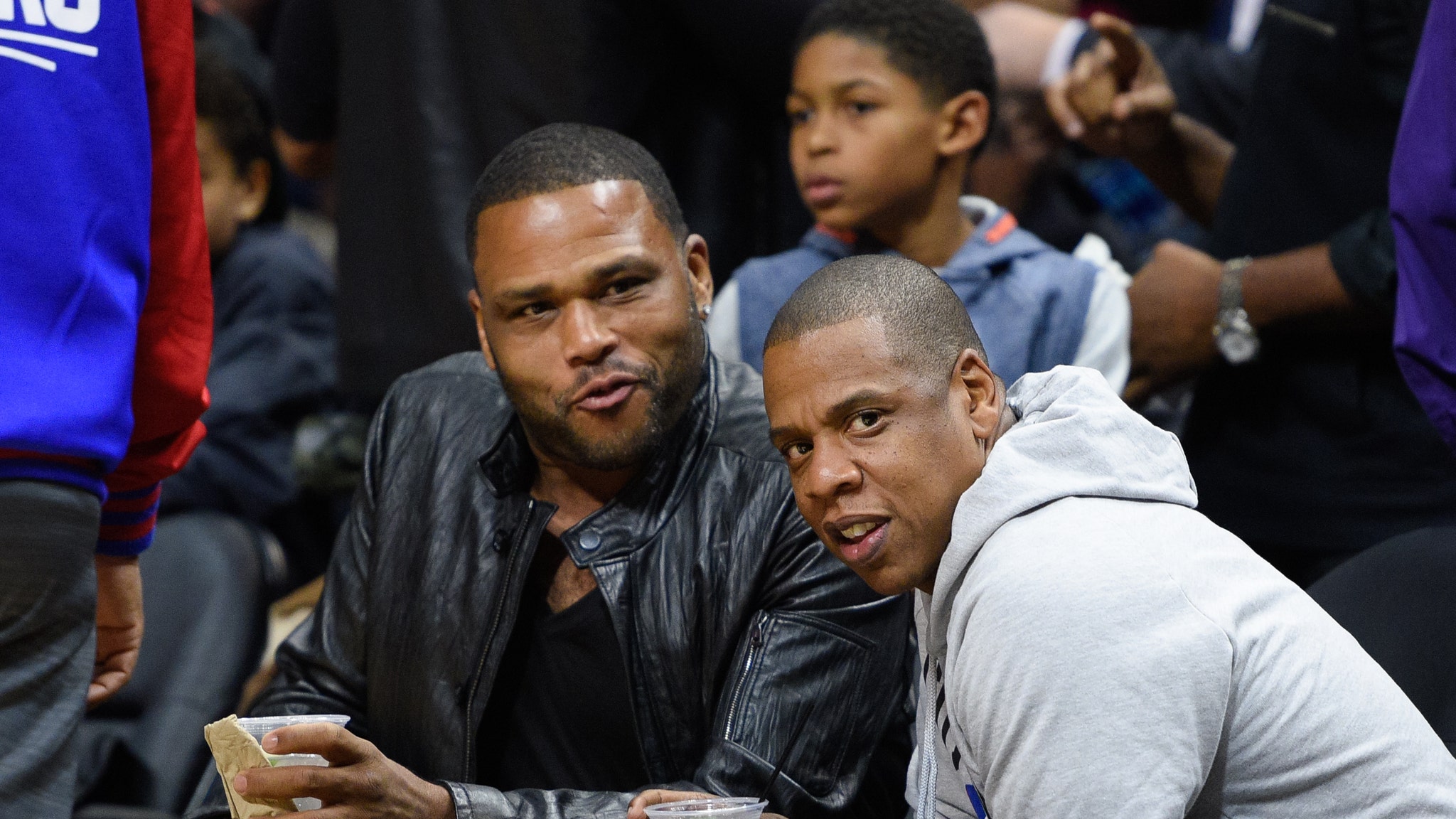 Celebs at the Clippers Game