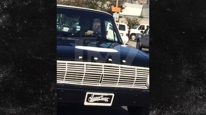 011318_joe_jonas_kal