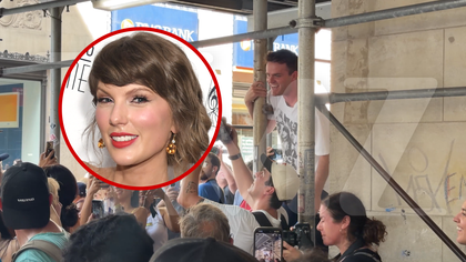 070326 swifties singing kal