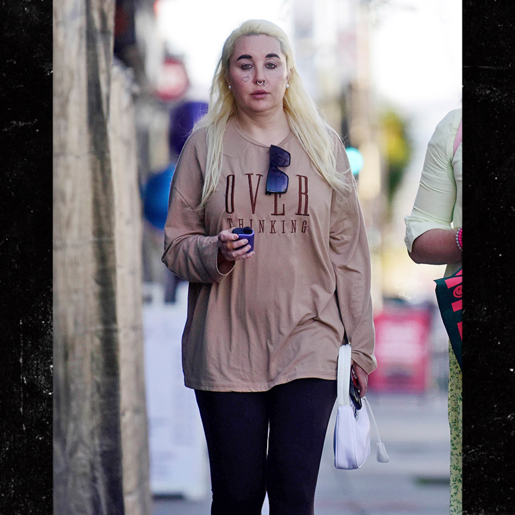 Amanda Bynes Enjoying Day Out and About in L.A. With Friend