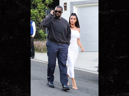 0701-kim-kardashian-kanye-west-backgrid-01