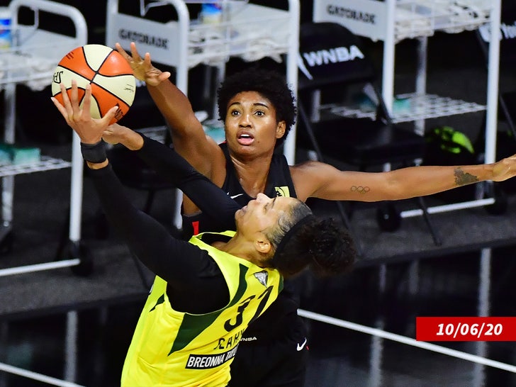 Angel McCoughtry wnba las vegas aces