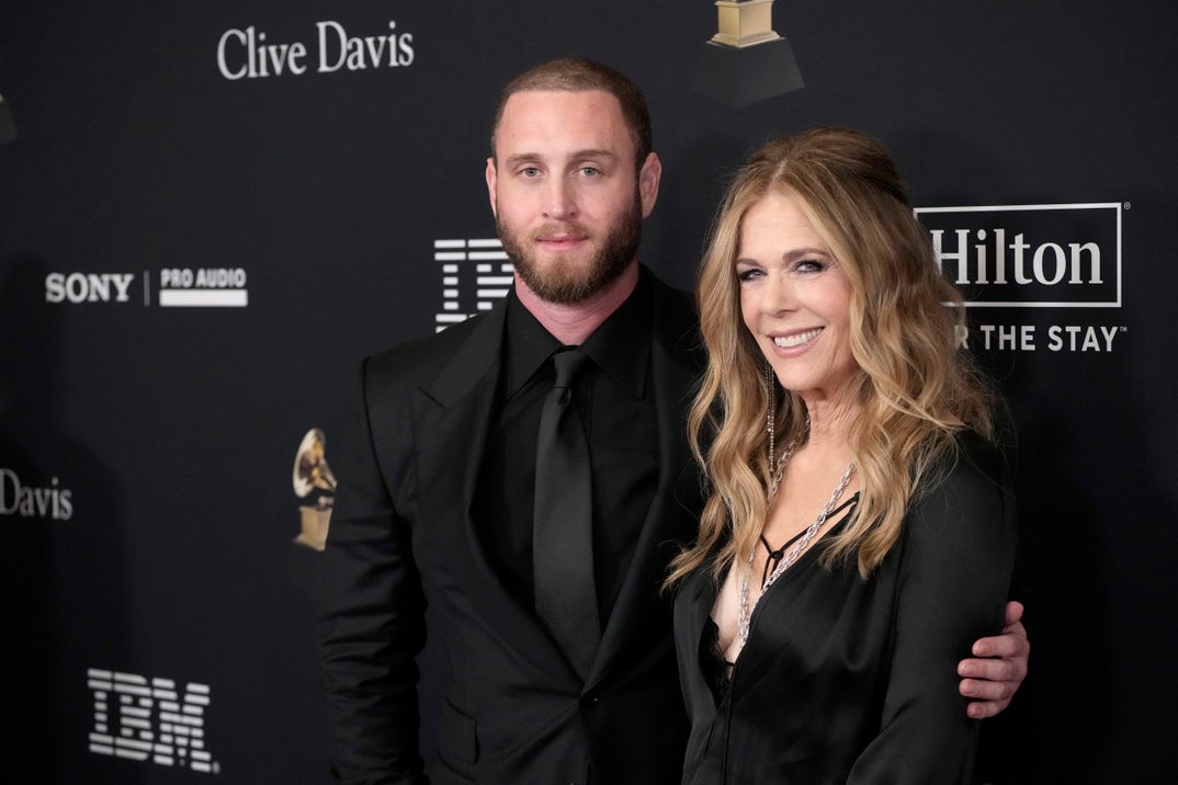 Chet Hanks, Rita Wilson