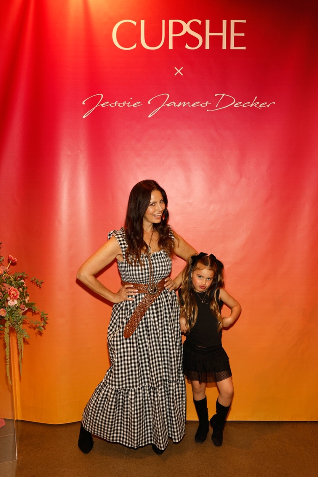 Cupshe x Jessie James Decker Collaboration 23