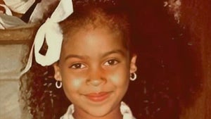 0909-la-la-anthony-cute-kids-primary_720