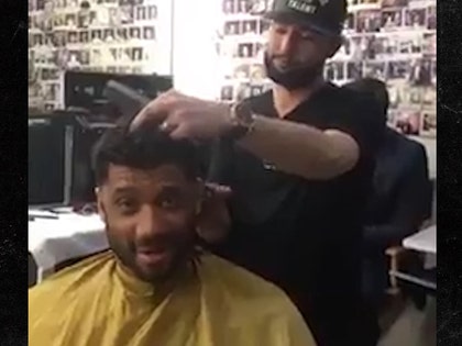 020117_russell_wilson_primary