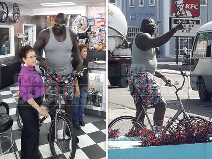 0816-shaq-oneill-bike-tmz-01