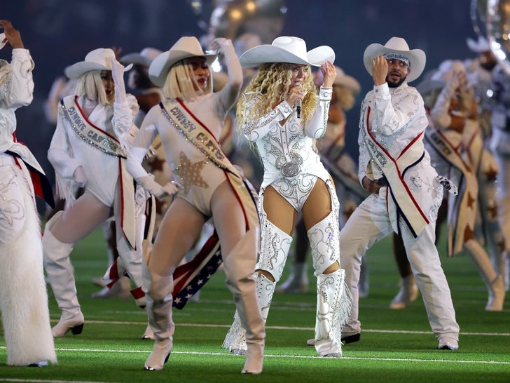 Beyonce's Christmas Halftime Show