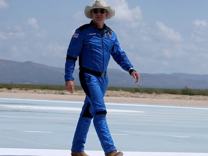 0424-Jeff-Bezos-Blue-Origin-PRIMARY