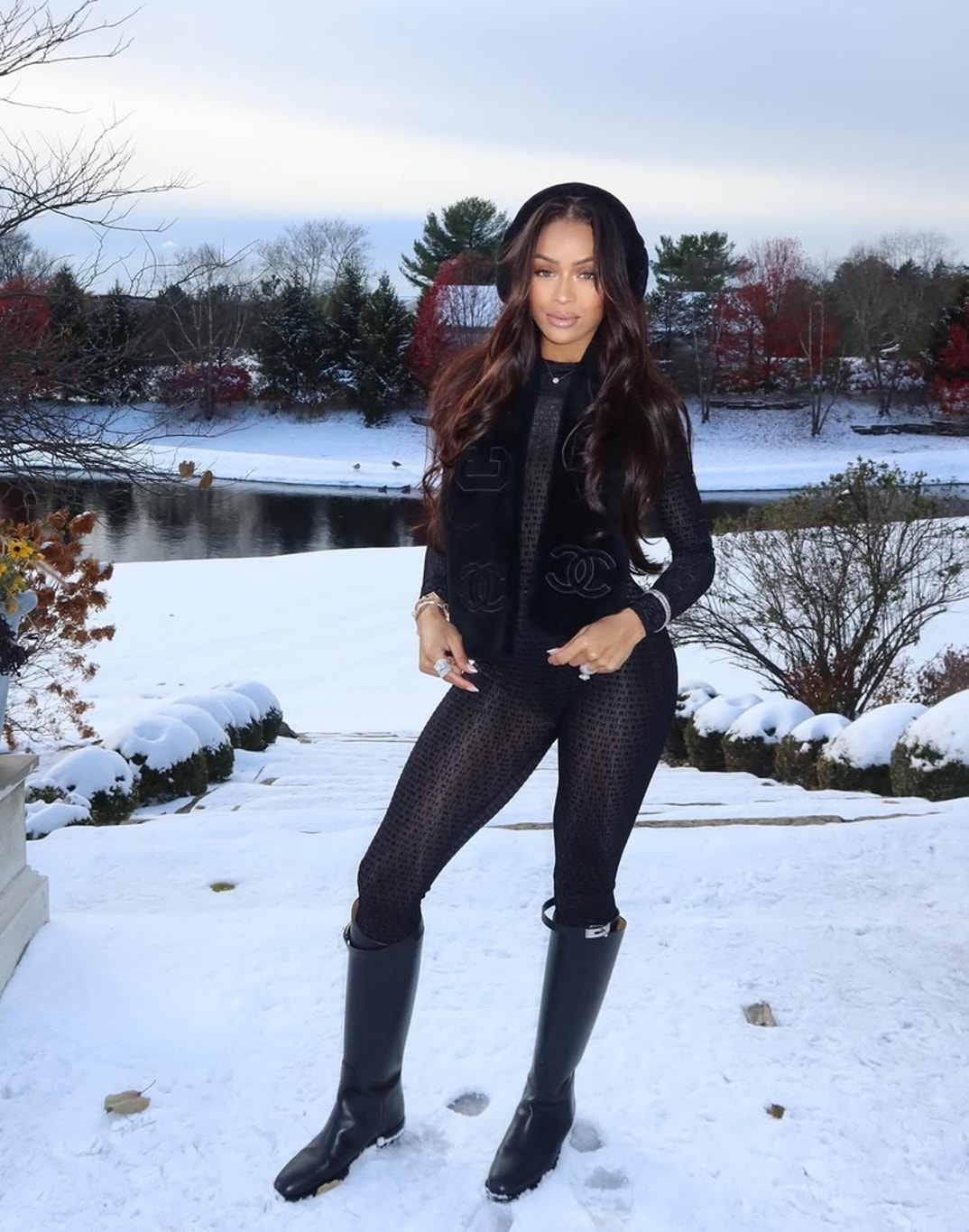 Jilly Anais Snow Hot Shots 4