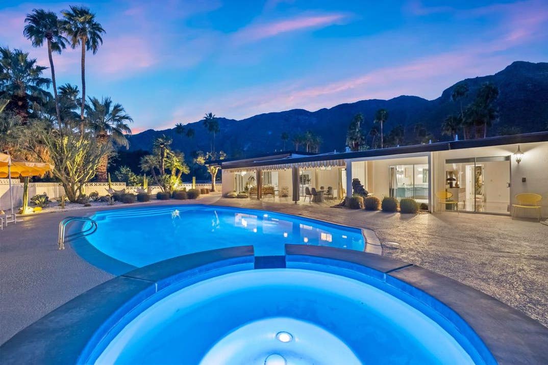 Marilyn Monroe Former Palm Springs Home For Sale 6