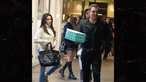 Kyle Richards, Mauricio Umansky Step Out Together for Daughter's Birthday