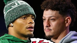 patrick-mahomes-justin-fields-main-getty-1