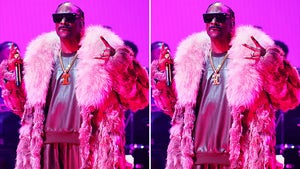 0926-Snoop-Dogg-Frigin-Diff-hero