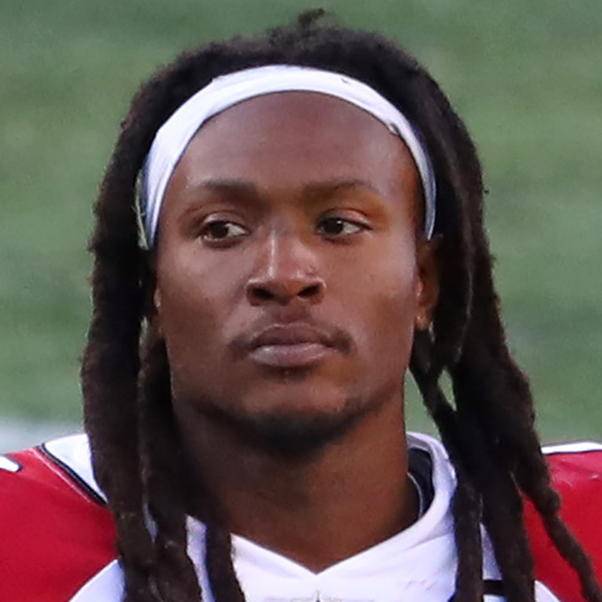 DeAndre Hopkins Raises Eyebrows With Patriots-Related Video