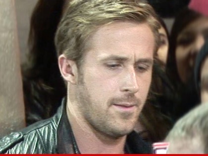 0120-ryan-gosling-tmz-02