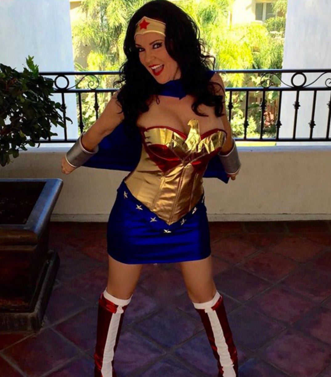 Stars in Comic Costumes -- Geek Out!, image size:1074x1222