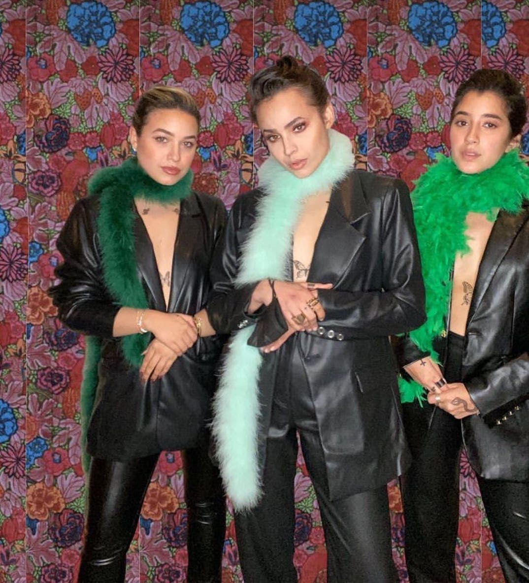 Sofia Carson, Paulina Char and Gaja Ramillo as Harry Styles