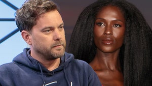 joshua jackson jodie turner getty comp