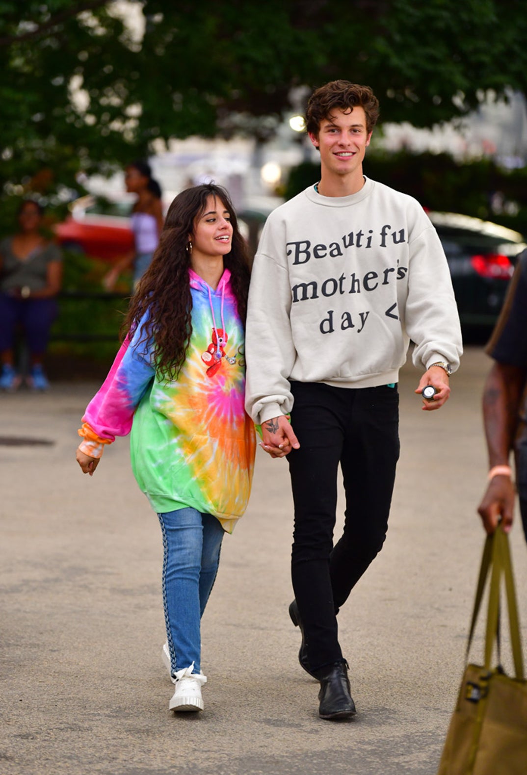 shawn-mendes-camilla-cabello-together2