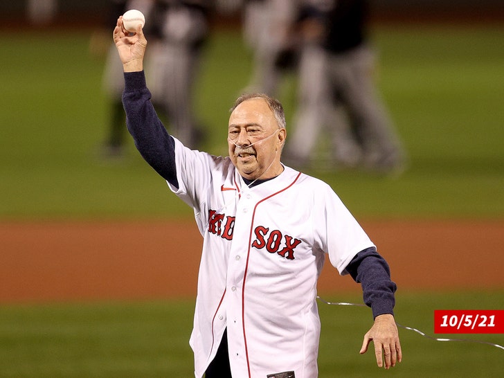 Bill Belichick pays tribute to late Sox legend Jerry Remy