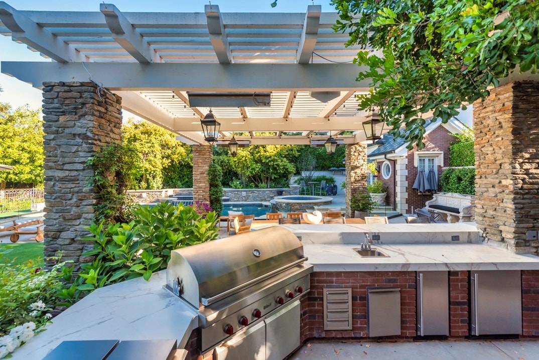 The Miz Westlake Village Home photos 79