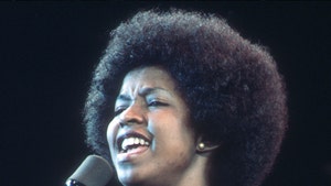 R&B Singer Betty Wright Dead at 66 After Cancer Diagnosis