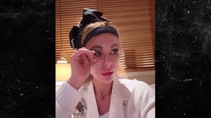 kate-beckinsale-primary-12-31-2025