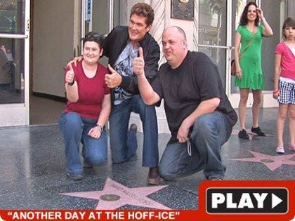 David Hasselhoff: Click to watch