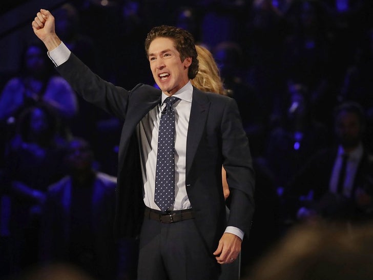 Joel Osteen Leads Service at Lakewood Church