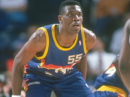 0509-Dikembe-Mutombo-On-The-Court-footer