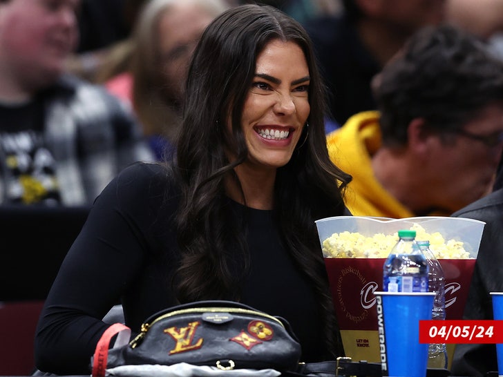 Kelsey Plum at Iowa Game