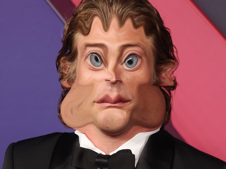 Celebrity Scramble -- Guess Who! Part 4