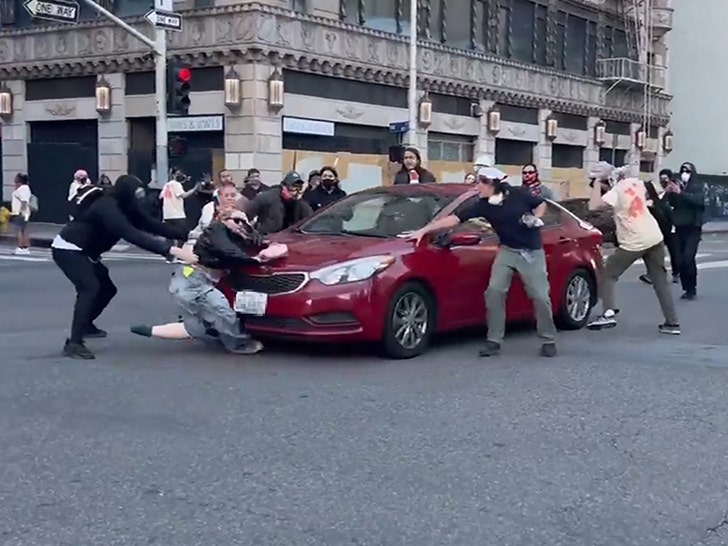 061725-protesta trāpījums-car-v3