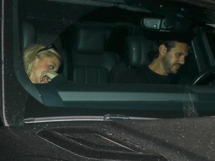 sydney-sweeney-backgrid-3