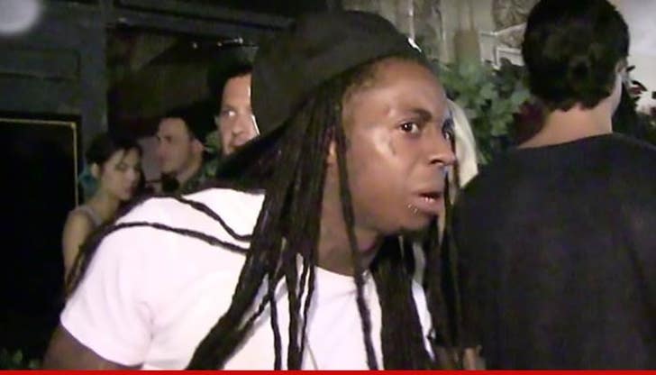 Lil Wayne -- Sued by Tour Bus Driver He Threatened :: 0415-lil-wayne-tmz-2