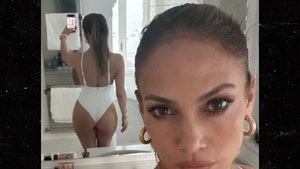 jennifer lopez ig photos