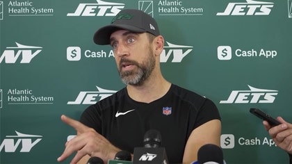 121224-aaron-rodgers-kal