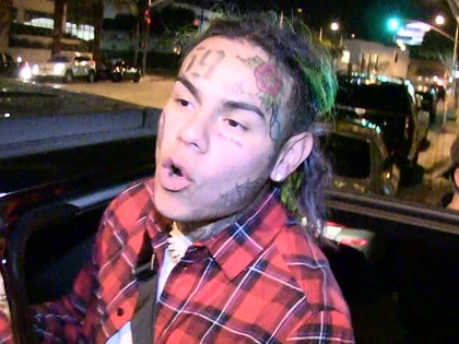 1218-tekashi69-tmz-01