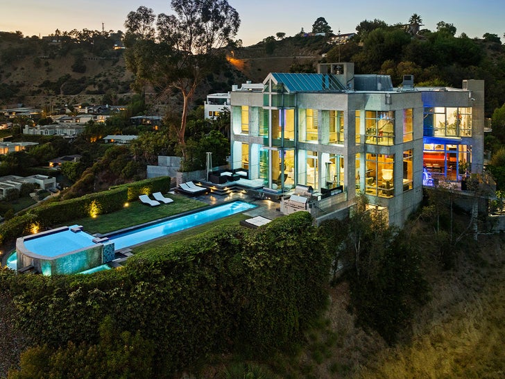 'Big Fat Liar' Hollywood Hills Home Available For Rent for $135k A Month