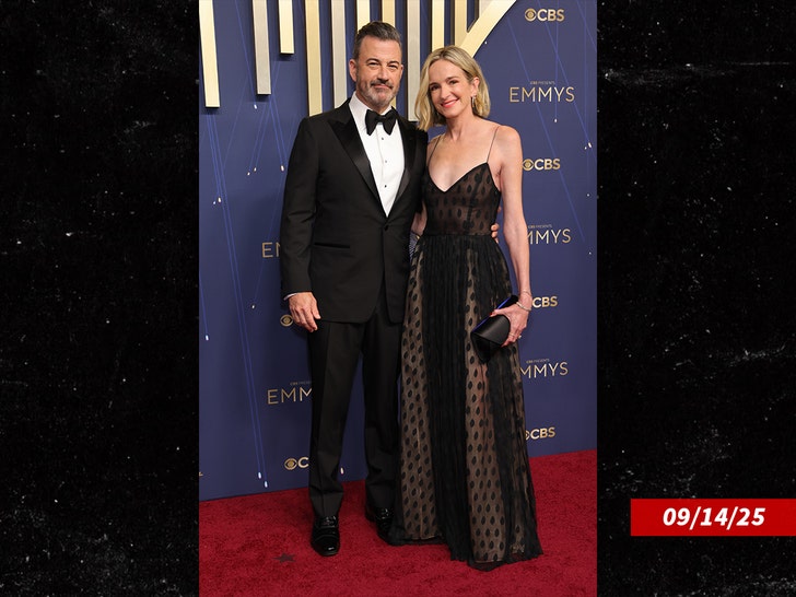 Molly-McNearney-jimmy-kimmel-sub-getty-1