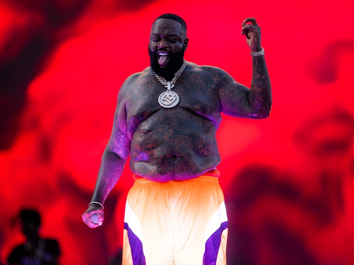 1001-Rick-Ross-Performance-Photos-PRIMARY